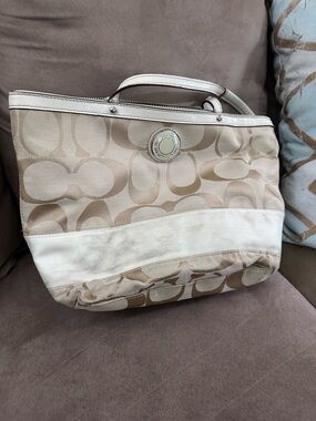 Authentic COACH stripe tote/light khaki & white.